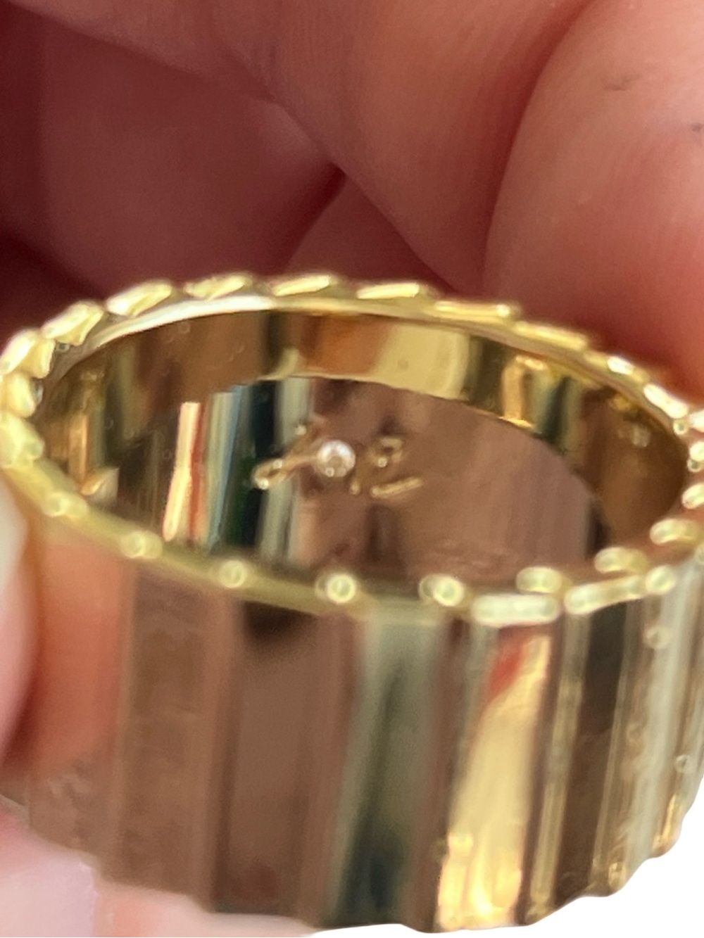 Gold Tone Corrugated Ring Chunky Classic Size 7.5 - Picture 2 of 5